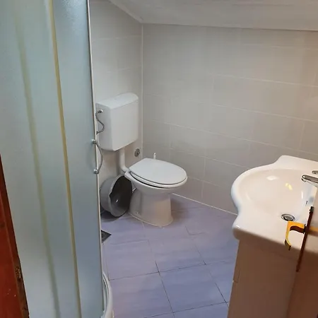 With Parking Space - 22715 Poreč