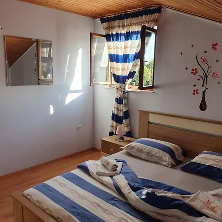 With A Parking Space - 22715 Apartment
