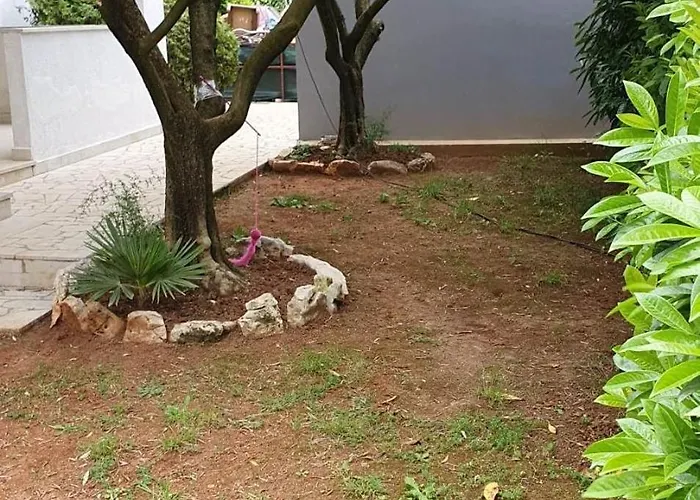 With Parking Space - 22715 Apartman