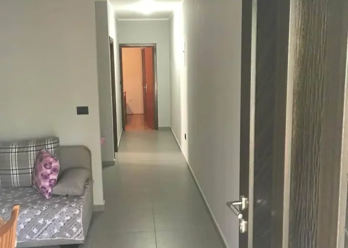 With Parking Space - 22715 Apartman